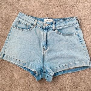 Pacsun light wash mom shorts